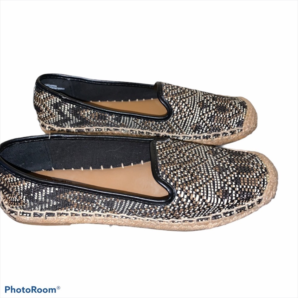 EUC G.H. Bass shoes